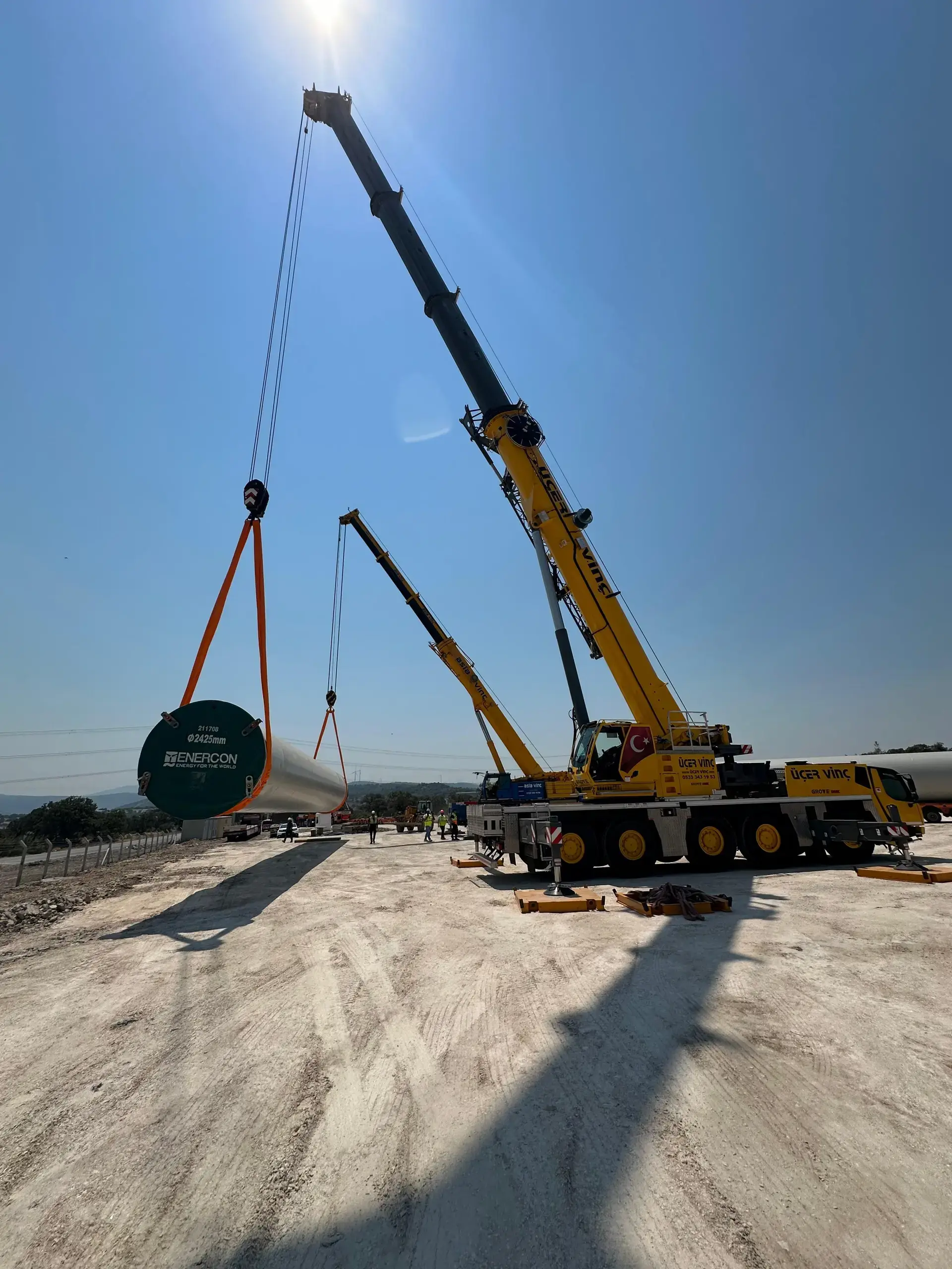 Üçer Vinç 150 Ton Teleskopik 4