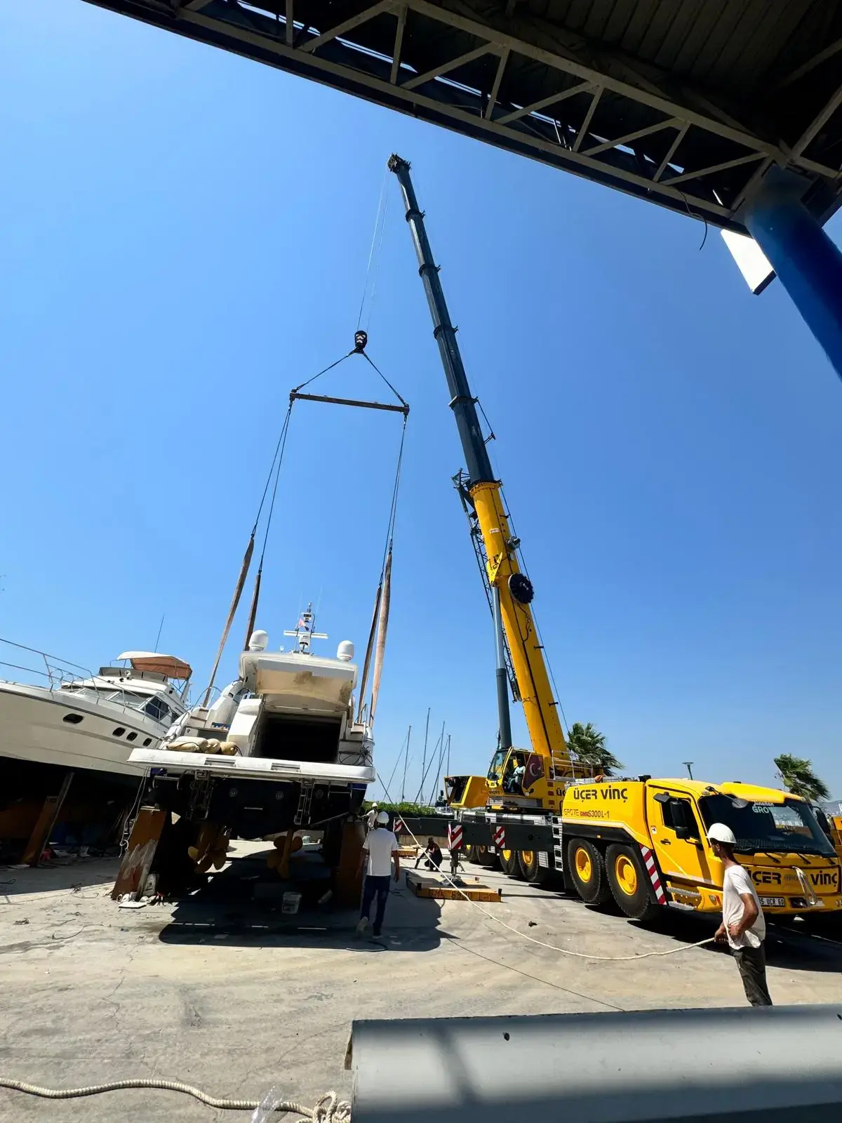 Üçer Vinç 300 Ton 5