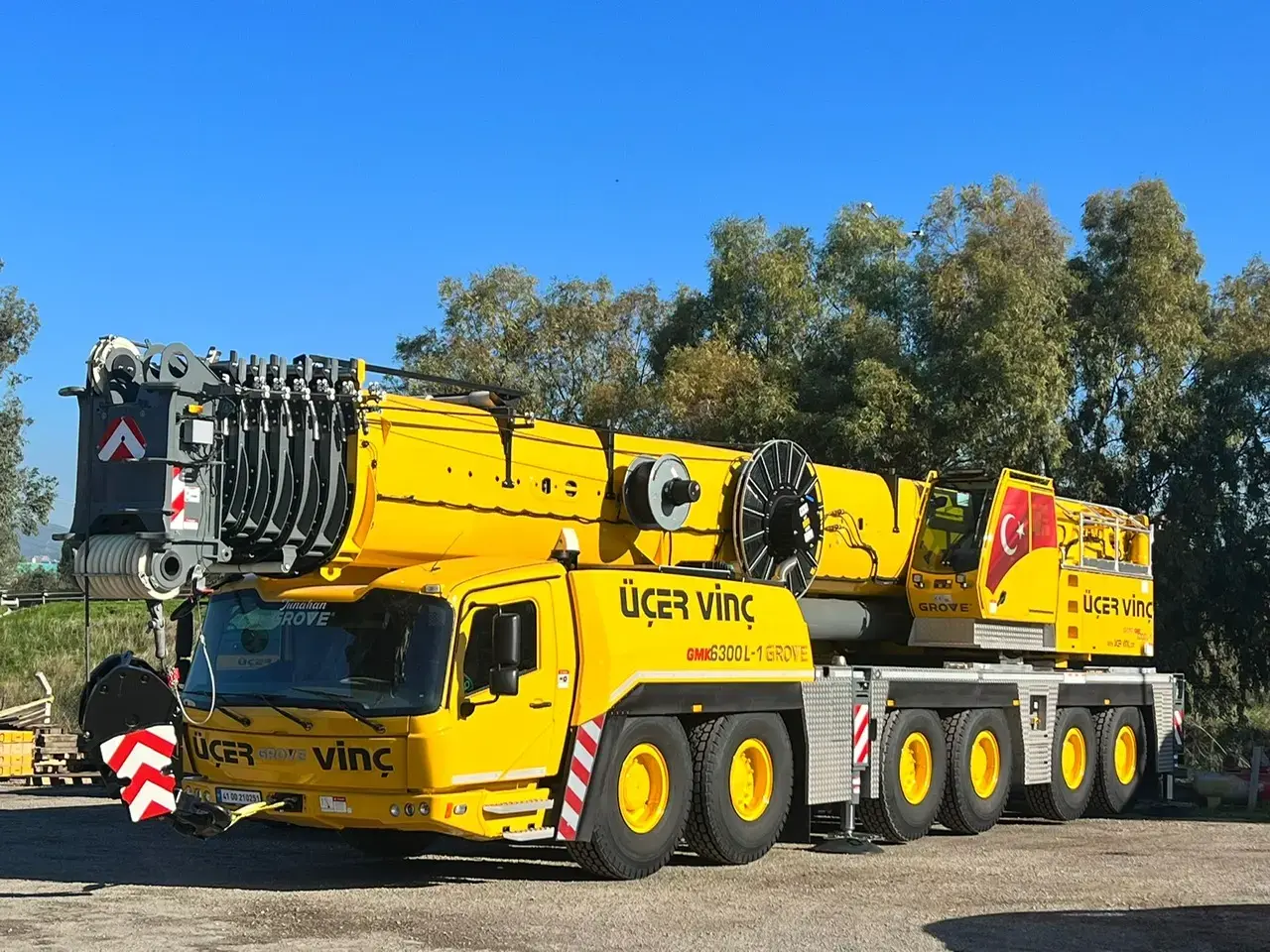Üçer Vinç 300 Ton 6