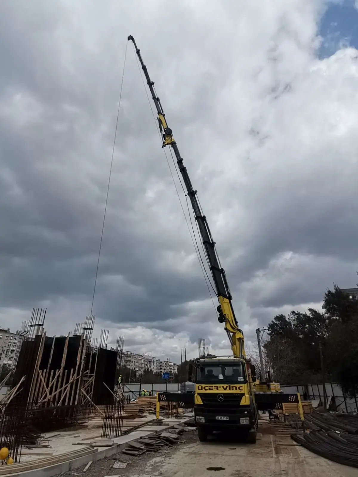 Üçer Vinç 45 Ton 5